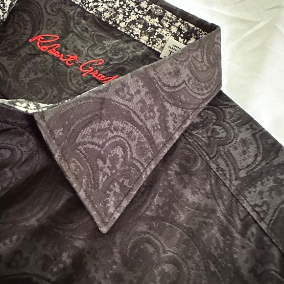 Robert Graham button up dress shirt - Picture 5 of 10